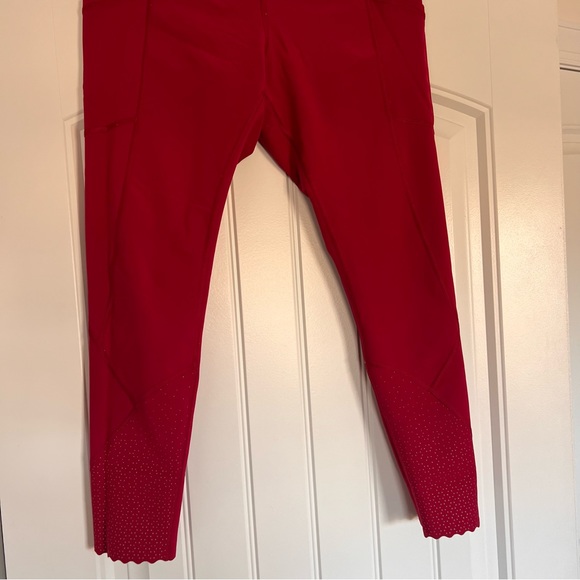 Lululemon Compression Leggings - Picture 4 of 4